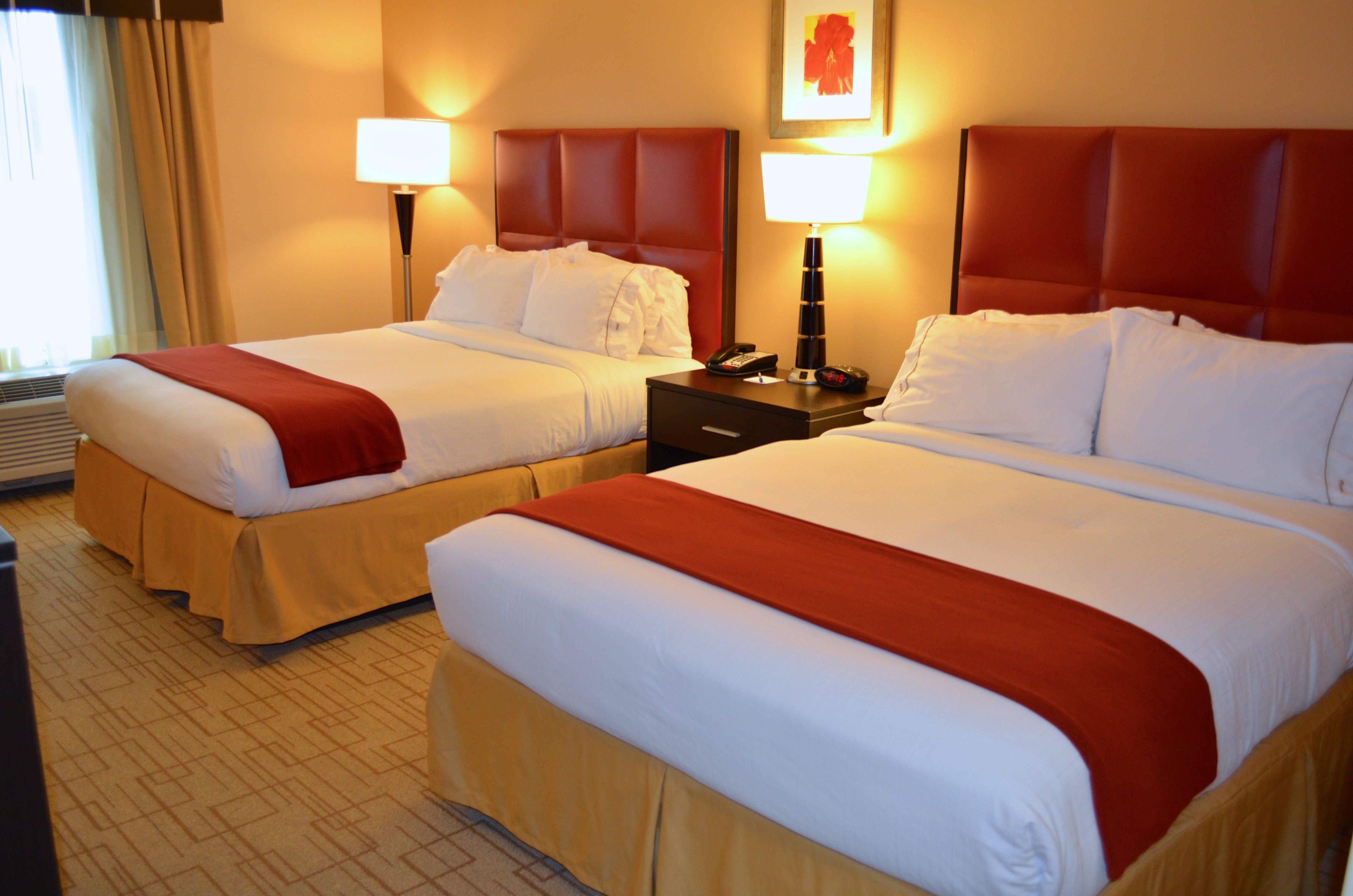 Holiday Inn Express & Suites - Smithfield/Selma By Ihg Εξωτερικό φωτογραφία