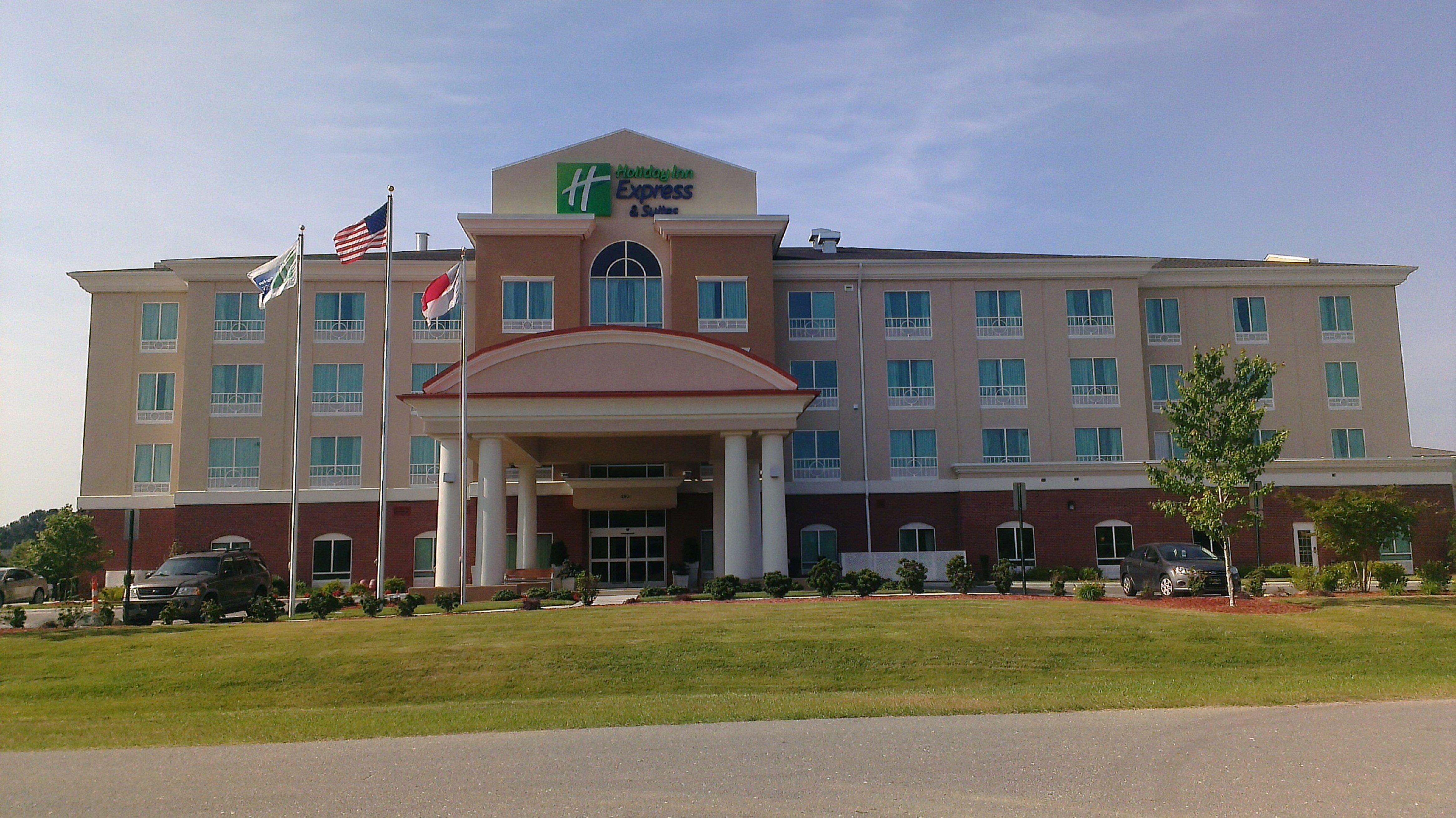 Holiday Inn Express & Suites - Smithfield/Selma By Ihg Εξωτερικό φωτογραφία