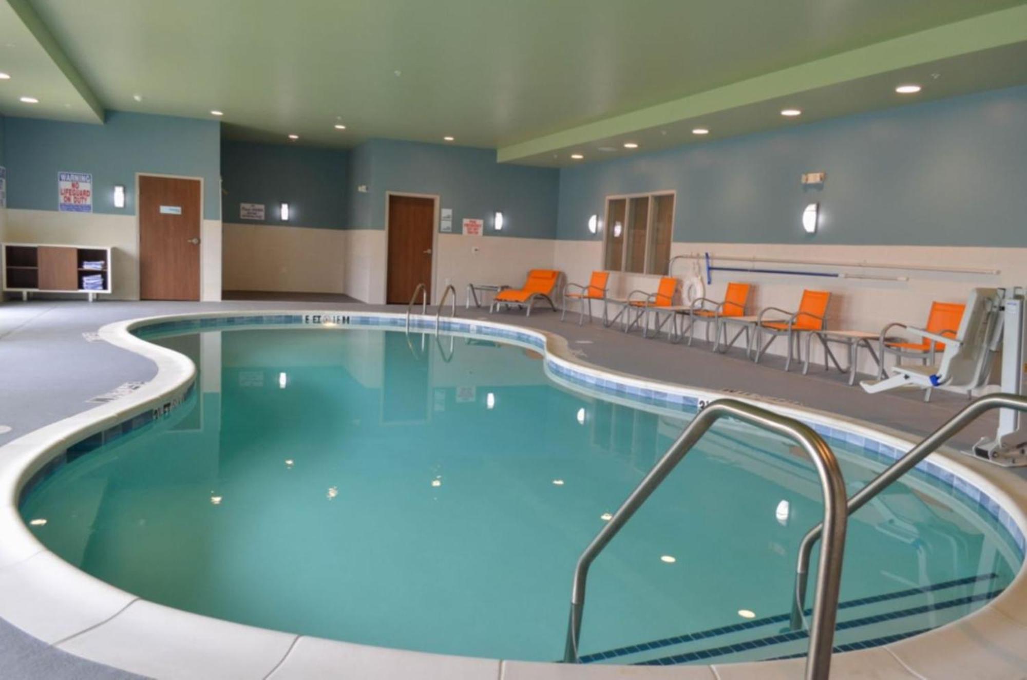 Holiday Inn Express & Suites - Smithfield/Selma By Ihg Εξωτερικό φωτογραφία